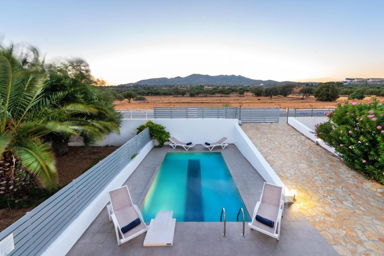 Casa Greco Villa เกนนาดี ภายนอก รูปภาพ